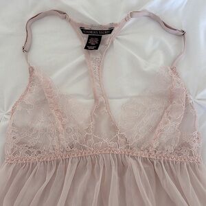 Victoria’s Secret Soft Pink Lace Lingerie Cami Camisole Nightie Size XS